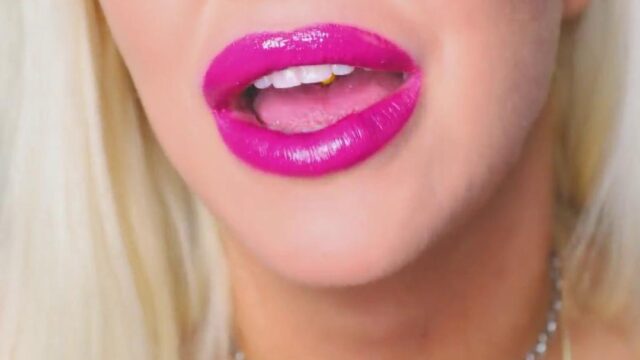 Tara Babcock Lipstick Dildo Blowjob Video Leaked