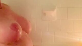LilRedHydra Nude BathTub Video Leaked