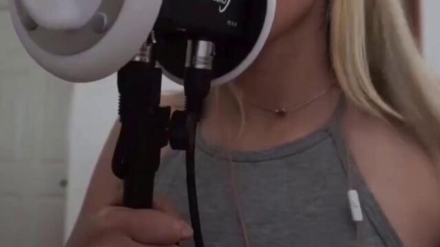 ASMR Claudy Patreon Ear Licking Video