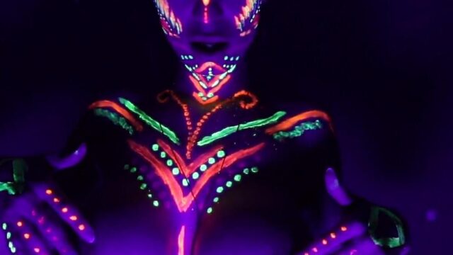 ASMR Amy Alien Seduction