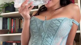 Maddy Belle Close Up Dildo Squirt PPV Video Leaked
