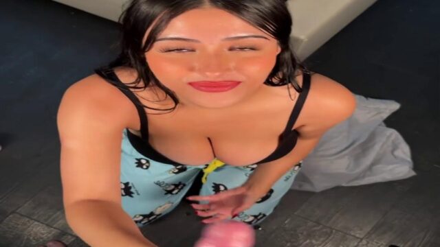 Strawberrytabby Blowjob Cum In Mouth Pov Onlyfans Video